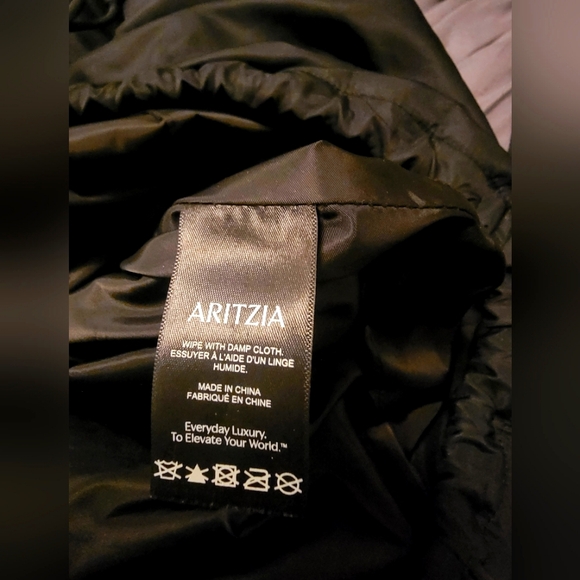 ARITZIA BABATON, MIDWAY BAG, ONE. - Picture 7 of 9